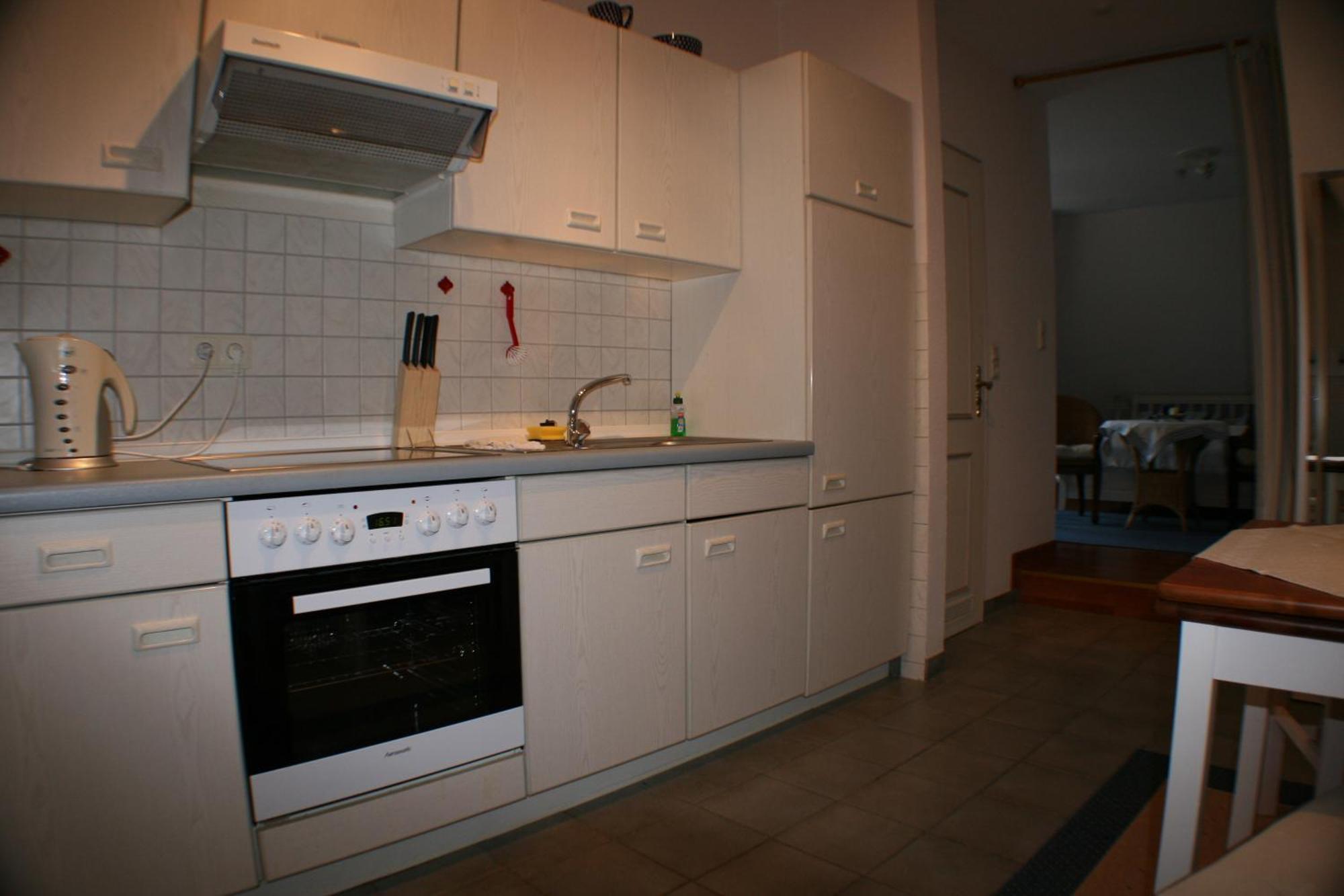 Ferienwohnungen Im Hotel Garni Zur Post Utersum Стая снимка